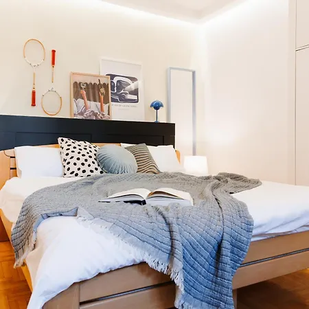 Urban Corner 5min To Republic Square Renovated 아파트 *