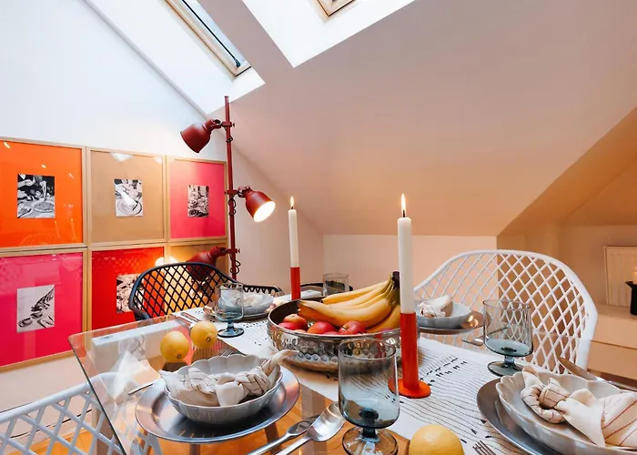 Urban Corner 5min To Republic Square Renovated شقة *